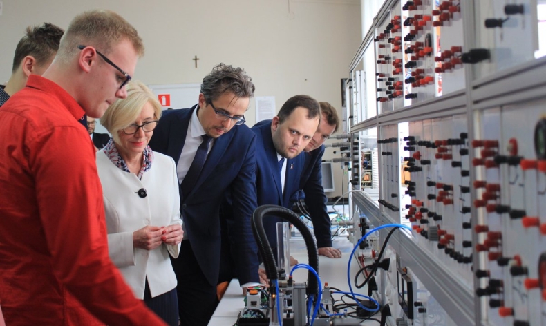 Machałek: Widzę renesans szkolnictwa branżowego i technicznego - GospodarkaMorska.pl