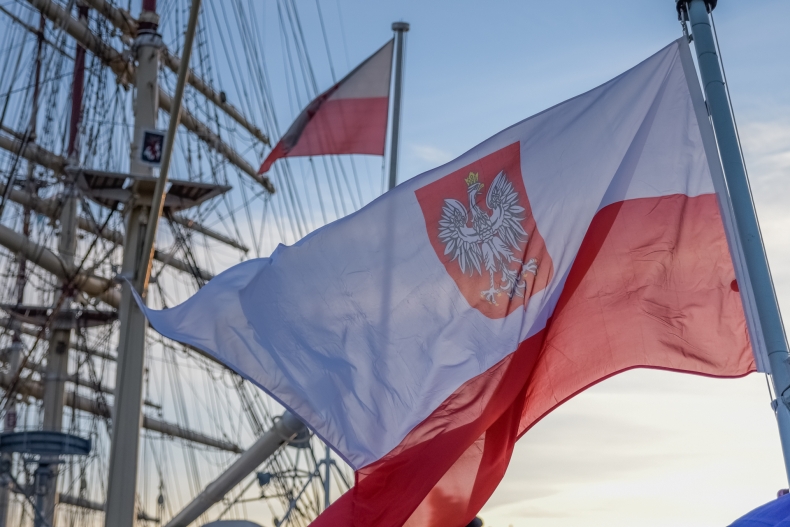 Finał Białoczerwonej sztafety 2018 na ORP Błyskawica - GospodarkaMorska.pl