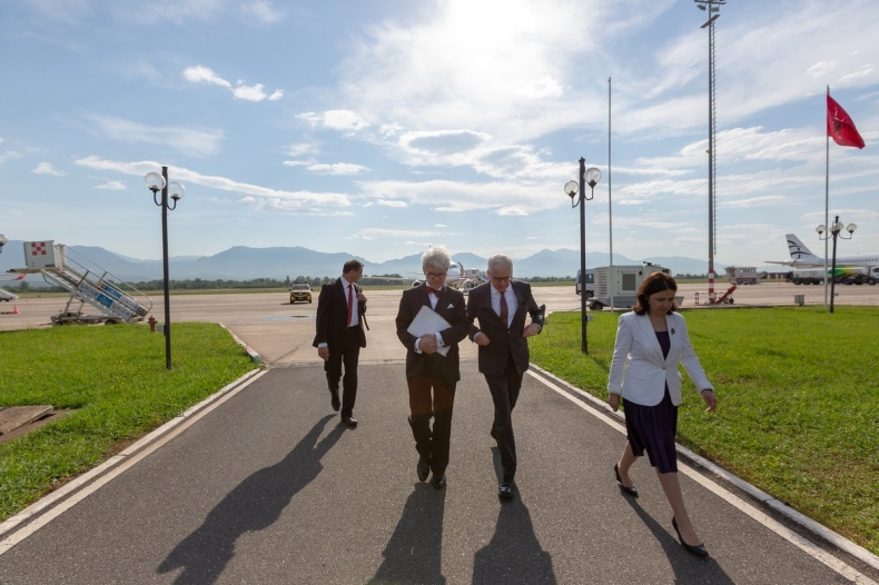 Rozpoczęły się rozmowy szefów MSZ Polski i Albanii - GospodarkaMorska.pl