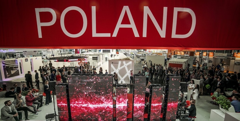 Wartość zagranicznych inwestycji obsługiwanych przez PAIH wzrosła rdr o 1,6 mld euro - GospodarkaMorska.pl