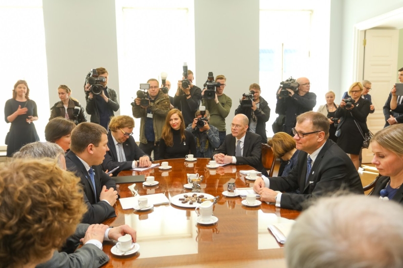 Historyczne posiedzenie rządów Estonii i Finlandii w Tallinie - GospodarkaMorska.pl