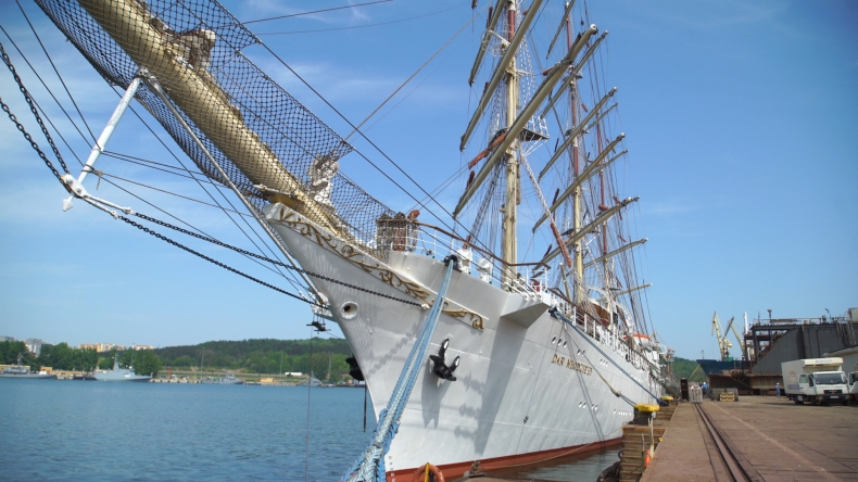 Za tydzień Dar Młodzieży wyrusza w rejs dookoła świata. Byliśmy na pokładzie (foto, wideo) - GospodarkaMorska.pl