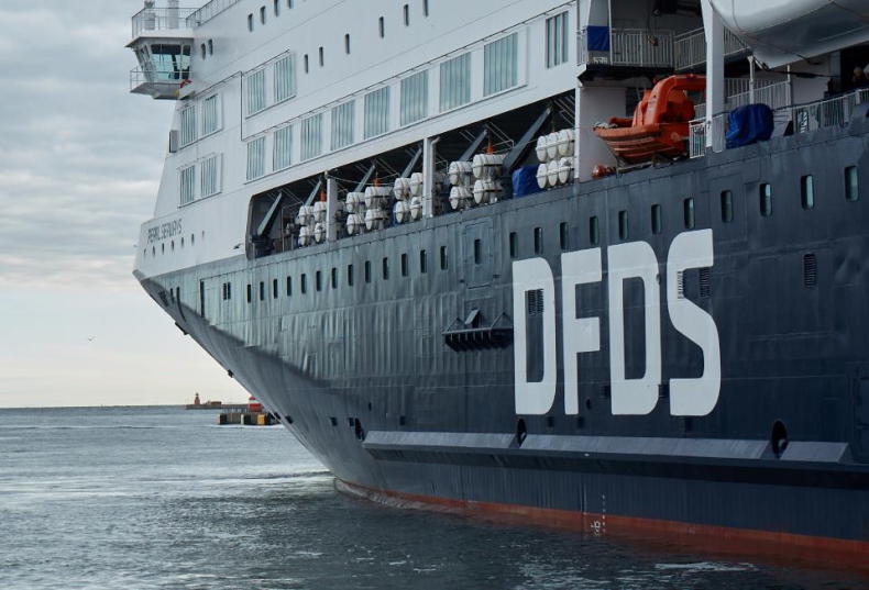 DFDS zebrało 160 mln dolarów ze sprzedaży akcji - GospodarkaMorska.pl