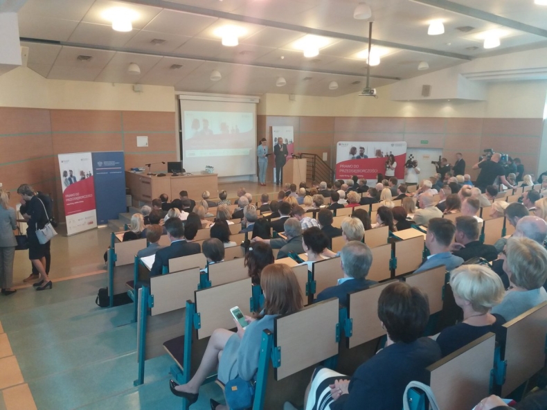 W Koszalinie zainaugurowano cykl spotkań nt. Konstytucji Biznesu z przedsiębiorcami i urzędnikami - GospodarkaMorska.pl