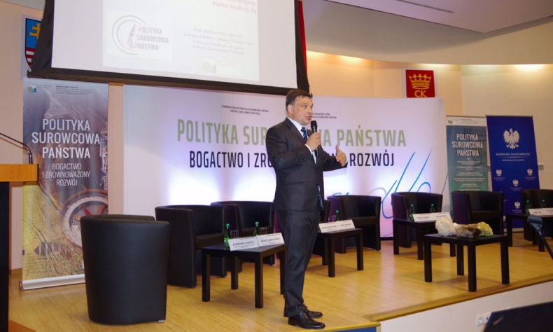 Jędrysek: Podnoszenie świadomości społecznej o inwestycjach geologiczno-górniczych jest istotne - GospodarkaMorska.pl