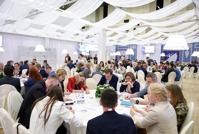 Rosja: Rozpoczęło się Międzynarodowe Forum Ekonomiczne w Petersburgu - GospodarkaMorska.pl