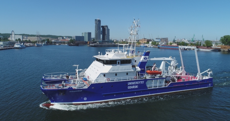 Oceanograf, nowy statek naukowo-badawczy Uniwersytetu Gdańskiego wypłynął w morze [foto,wideo] - GospodarkaMorska.pl