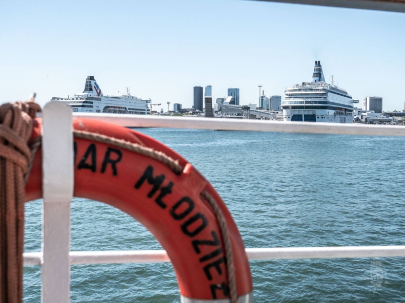 Dar Młodzieży w Tallinie – Rejs Niepodległości - GospodarkaMorska.pl