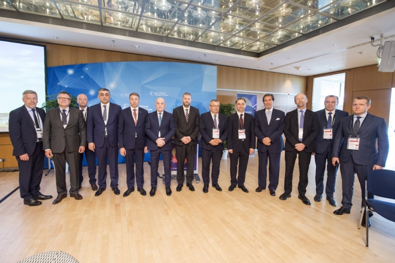 Adamczyk w Lipsku rozmawiał m.in. o Pakiecie Mobilności - GospodarkaMorska.pl