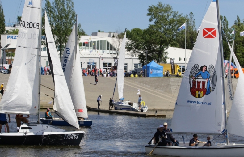 Kujawsko-pomorskie: 53. edycja Długodystansowych Regat na Wiśle - GospodarkaMorska.pl