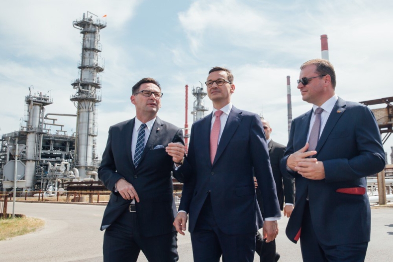 Premier: Inwestycja w Możejkach tworzy przestrzeń dla bezpieczeństwa - GospodarkaMorska.pl