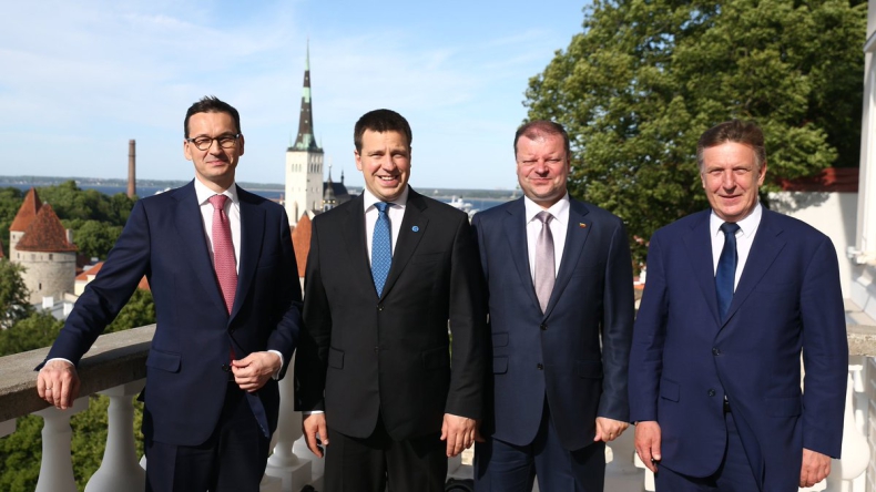 Premier Mateusz Morawiecki spotkał się z szefami rządów Estonii, Litwy oraz Łotwy - GospodarkaMorska.pl