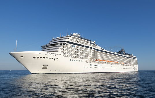 Cięcie blach pod kolejny wycieczkowiec MSC Cruises - GospodarkaMorska.pl