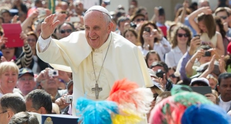 Papież o Dniu Uchodźcy: niech strach nie przeszkadza w przyjęciu bliźniego - GospodarkaMorska.pl