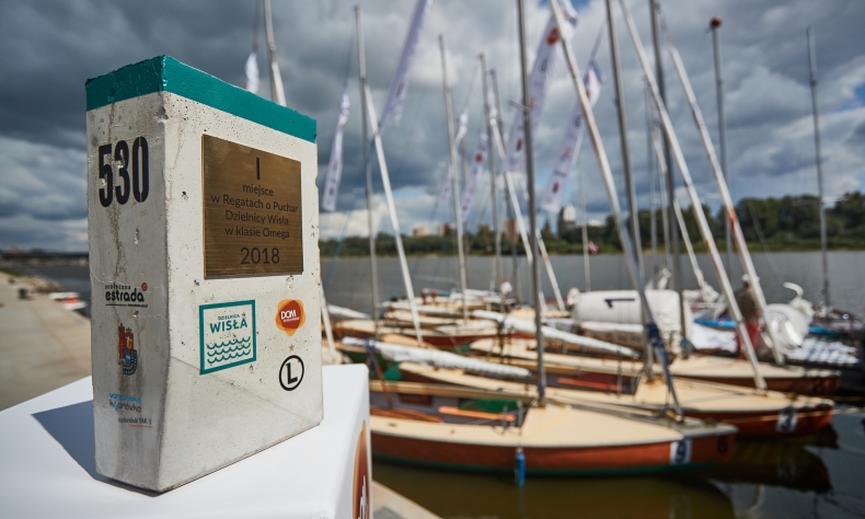 Żagle Warszawskie – wielki powrót Omeg na Wisłę - GospodarkaMorska.pl