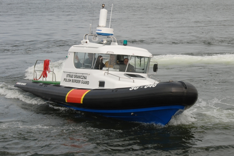 Nietrzeźwy na łodzi i bez dokumentów - GospodarkaMorska.pl