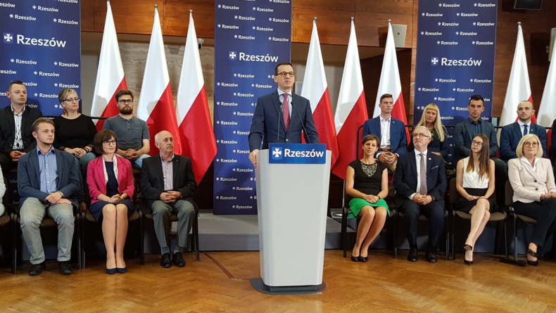 Premier: Wielki sukces Polski ws. migracji zawdzięczamy naszej konsekwencji - GospodarkaMorska.pl