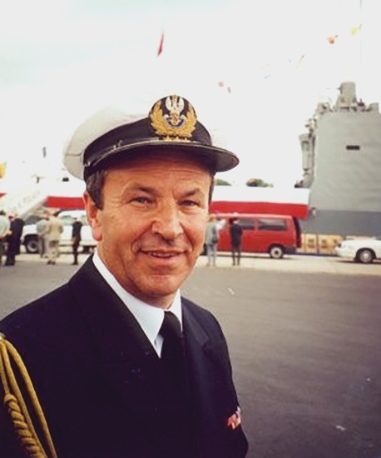 Dyrektor Nadzorów Przemysłowych PRS S.A. Janusz Dilling został odznaczony Pierścieniem Patriotów - GospodarkaMorska.pl