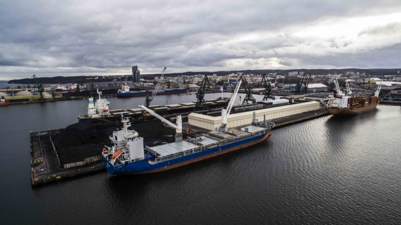 Oświadczenie Zarządu Morskiego Portu Gdynia S.A. w sprawie pyłu - GospodarkaMorska.pl