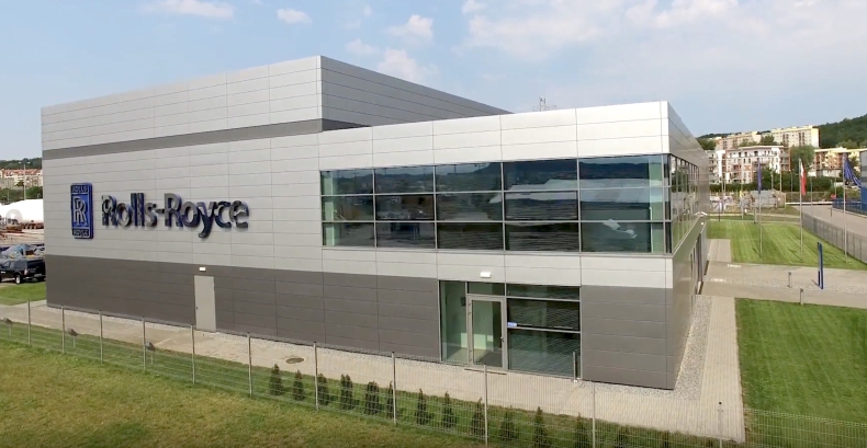 Rolls-Royce sprzedaje spółkę Rolls-Royce Commercial Marine Grupie KONGSBERG - GospodarkaMorska.pl