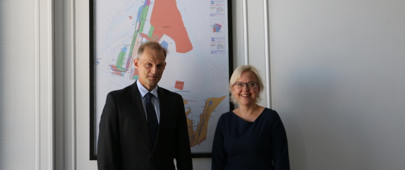 Spotkanie Anny Moskwy z Ambasadorem RP w ChRL - GospodarkaMorska.pl