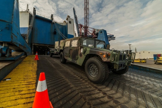 NATO: W 2018 r. pięć państw przekroczy 2 proc. PKB wydatków na obronność - GospodarkaMorska.pl