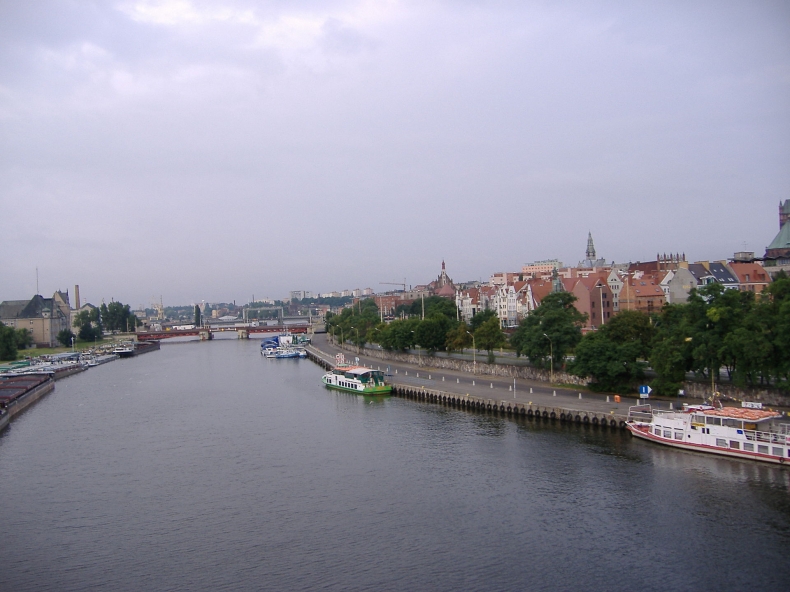 Szczecin: Fundusze z UE na modernizację monitoringu na Odrze - GospodarkaMorska.pl