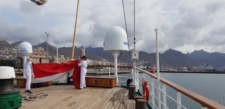 Hiszpania: Dar Młodzieży wypłynął z Teneryfy do Dakaru - GospodarkaMorska.pl