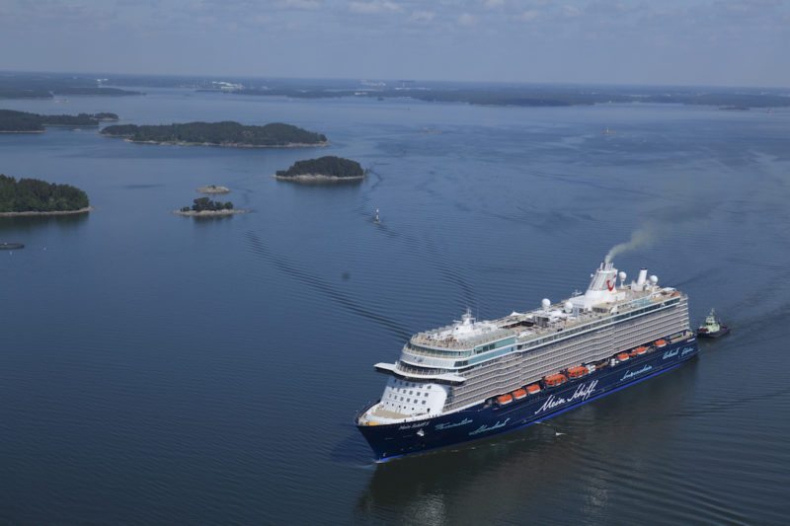 TUI Cruises z zamówieniem na dwa wycieczkowce o napędzie LNG - GospodarkaMorska.pl