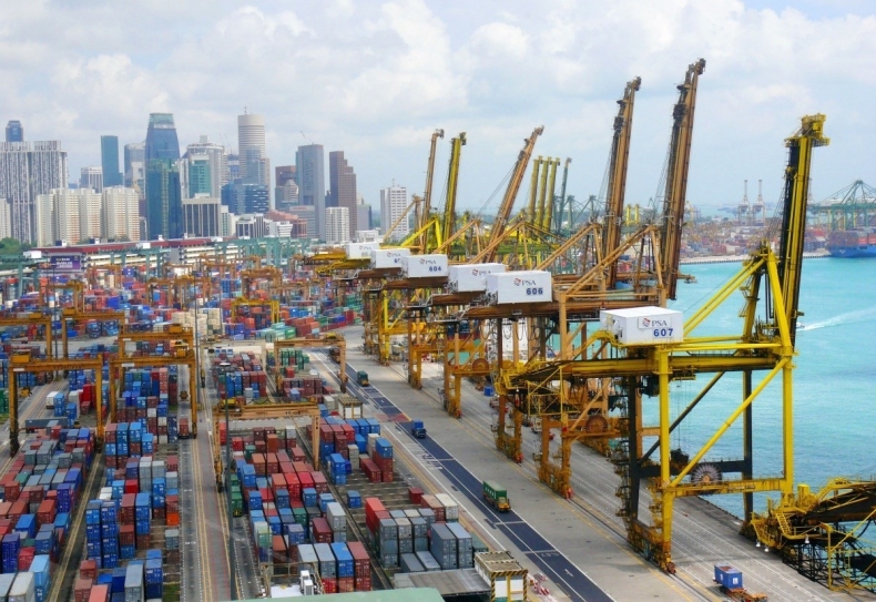 Singapur ma ambicję być największym hubem transportowym na świecie - GospodarkaMorska.pl