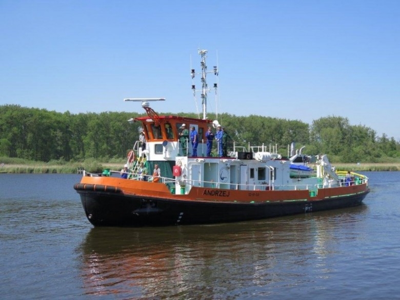 Remontowa Shipbuilding zbuduje dwa lodołamacze dla RZGW Szczecin. Podpisano umowę - GospodarkaMorska.pl