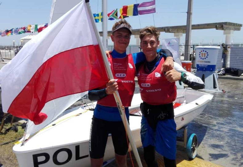 MŚJ w żeglarstwie: Brązowy medal Paszka i Reitera w klasie 420 - GospodarkaMorska.pl