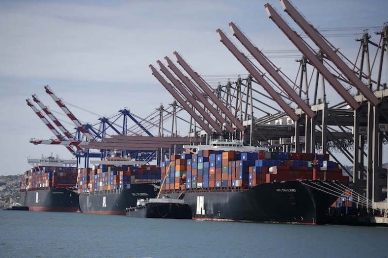 Eskalacja wojny handlowej USA-Chiny. Rośnie zagrożenie dla globalnej żeglugi - GospodarkaMorska.pl