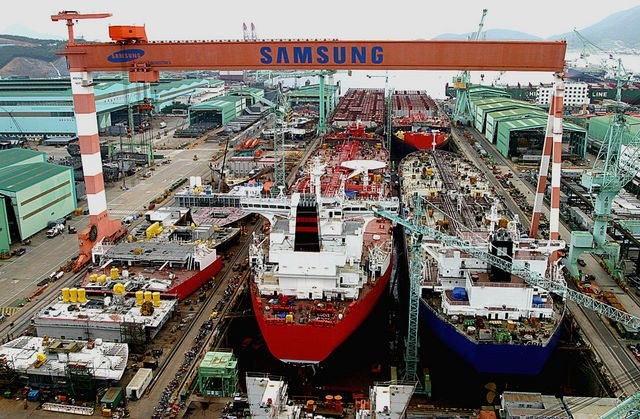 Samsung Heavy Industries otrzymała duże zamówienie na neopanamaxy - GospodarkaMorska.pl