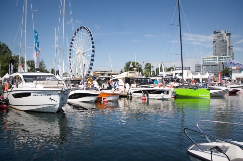 Luksusowe jachty nadciągają do Gdyni - GospodarkaMorska.pl