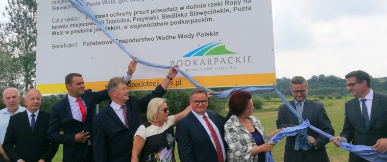 Nowe Wały na Podkarpaciu - GospodarkaMorska.pl