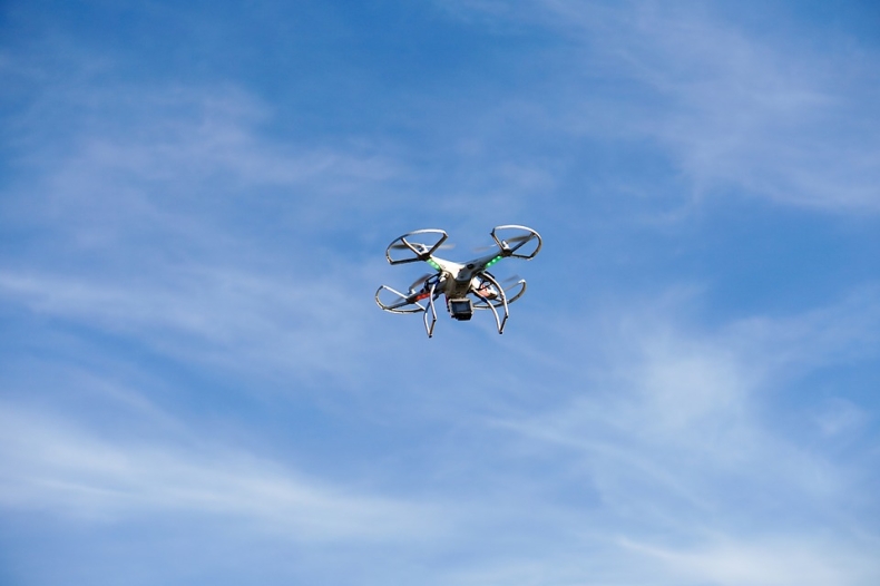 Port w Gdyni walczy ze szpiegostwem gospodarczym. Będzie kontrolował przeloty dronów - GospodarkaMorska.pl