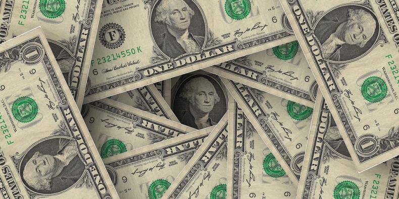 Kryzys walutowy w Turcji i mocny dolar ciążą złotemu - GospodarkaMorska.pl