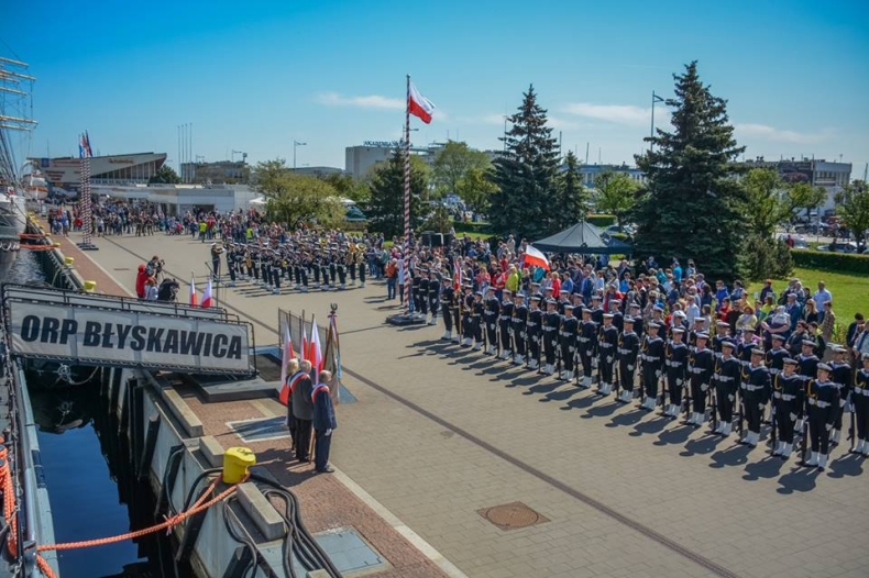 Święto Wojska Polskiego: Defilada, nominacje generalskie, wskazanie Naczelnego Dowódcy na czas wojny - GospodarkaMorska.pl