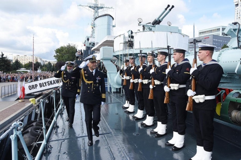 Święto Wojska Polskiego w Gdyni z Wielką Galą Banderową - GospodarkaMorska.pl