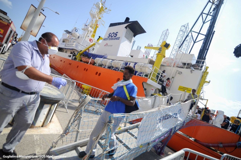 Malta: Statek Aquarius zawinąl do portu w La Valletta - GospodarkaMorska.pl
