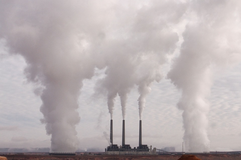 Paliwo wodorowe z wody i czystsza atmosfera - pracują nad tym naukowcy z Łodzi - GospodarkaMorska.pl