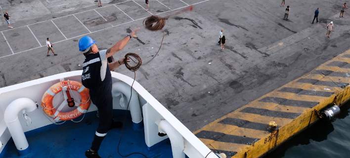 Grecja: Koniec strajku marynarzy - jest porozumienie z pracodawcami - GospodarkaMorska.pl