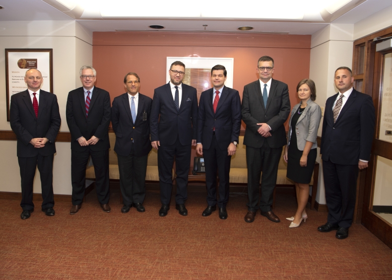 Wiceminister Bartosz Cichocki przewodniczył XII. sesji Dialogu Strategicznego w Waszyngtonie - GospodarkaMorska.pl