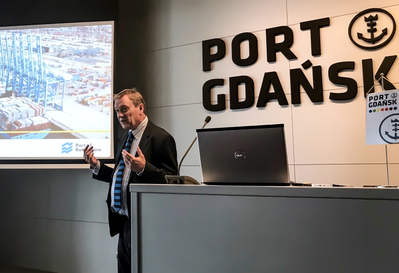 Współpraca Portu Gdańsk z Rotterdamem - GospodarkaMorska.pl