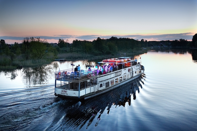 Podlaskie: Żegluga Augustowska buduje nowy statek - GospodarkaMorska.pl