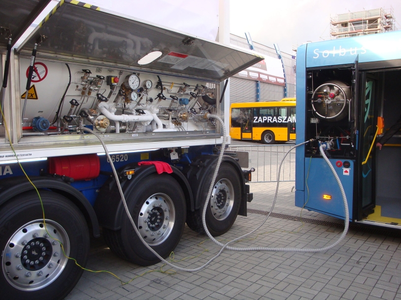 Bild: w ciągu czterech lat firmy z USA chcą rozpocząć dostawy LNG do Niemiec - GospodarkaMorska.pl