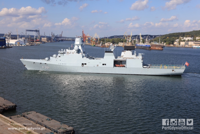 Duńska fregata rakietowa w Porcie Gdynia (foto) - GospodarkaMorska.pl