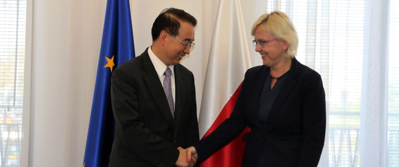 Minister Anna Moskwa gościła Ambasadora Chin w Polsce - GospodarkaMorska.pl