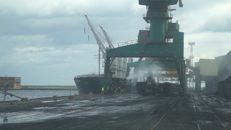 MTMG walczy z pyłem węglowym. Wkrótce pomoże w tym nowoczesny sprzęt (foto, wideo) - GospodarkaMorska.pl
